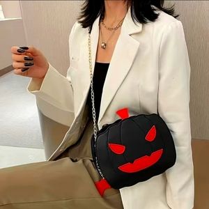 Black Pumpkin Purse Halloween Time!